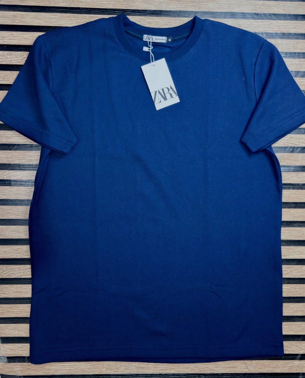 Zara-Camiseta texturizada