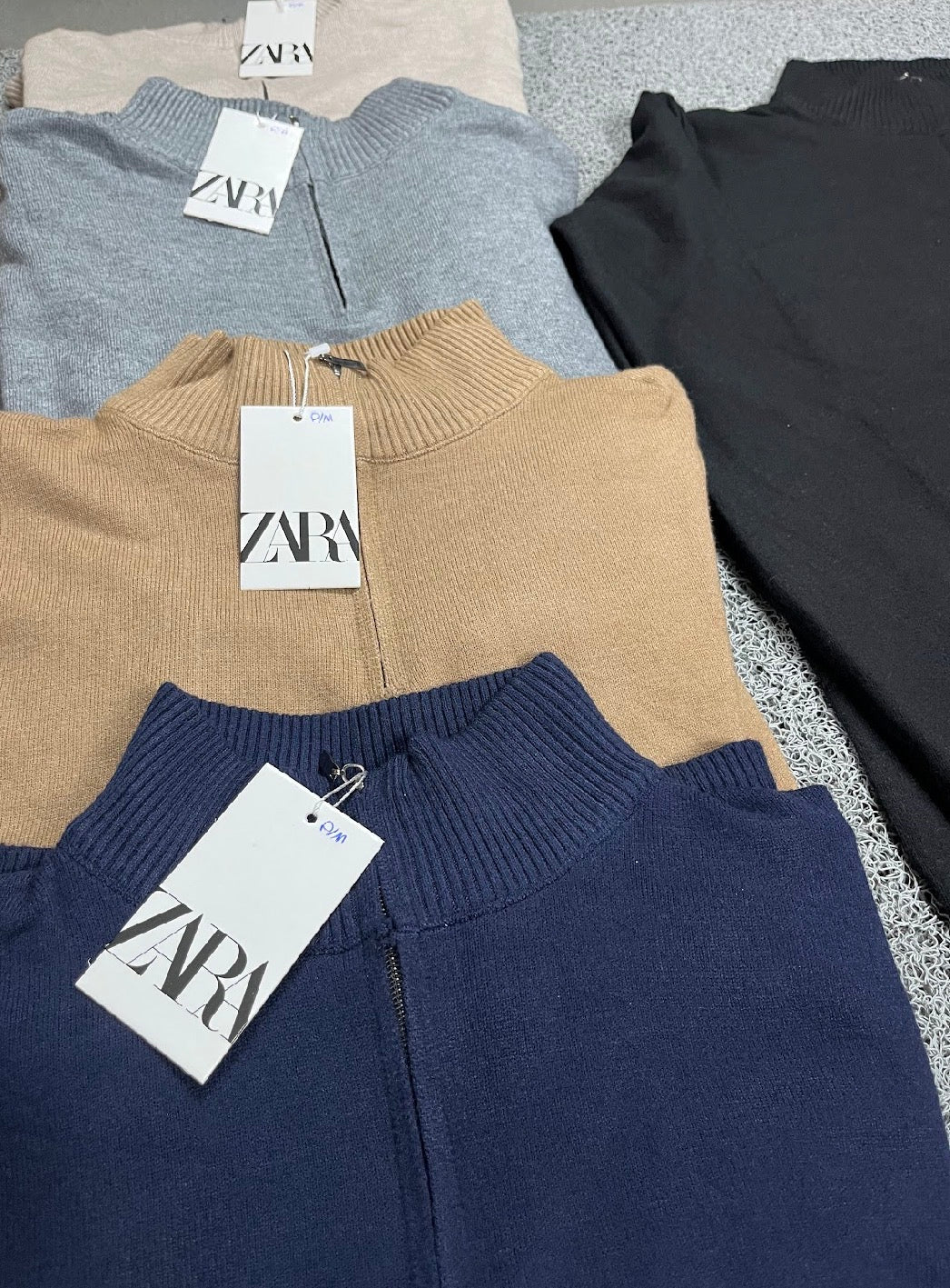 Zara-suéter zíper