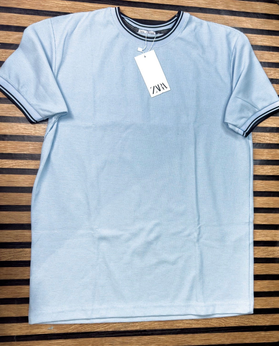 Zara-camiseta