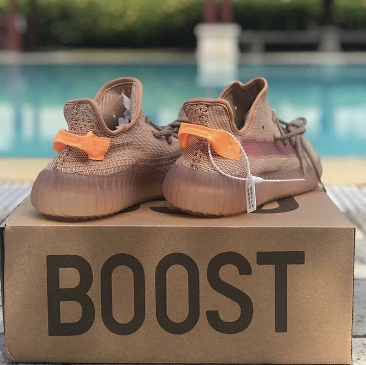 Yeezy boost 350 (3)