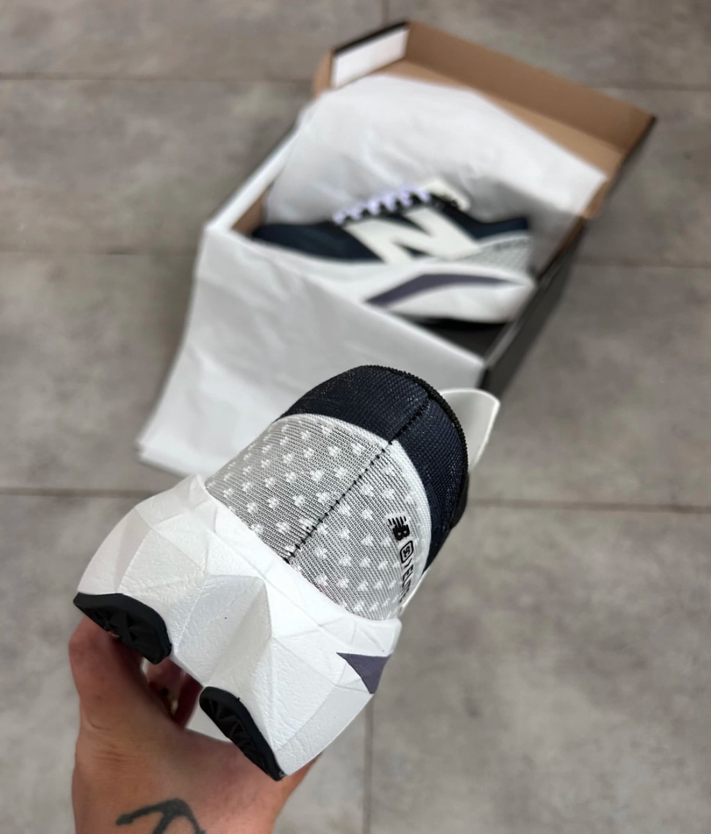 New balance elite (5)