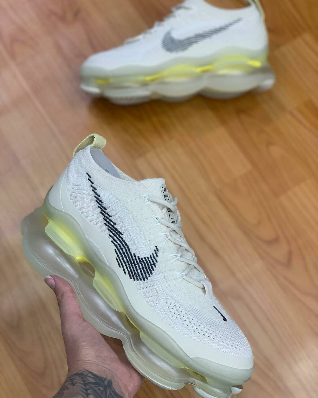 NIKE AIR MAX SCORPION (4)