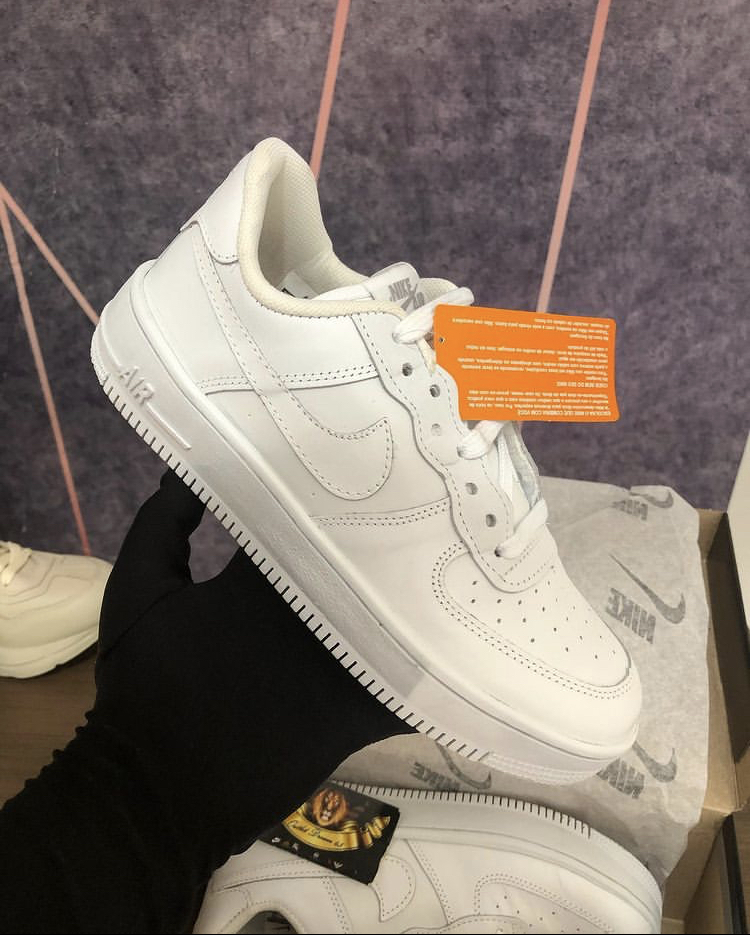 Nike air force 1 couro