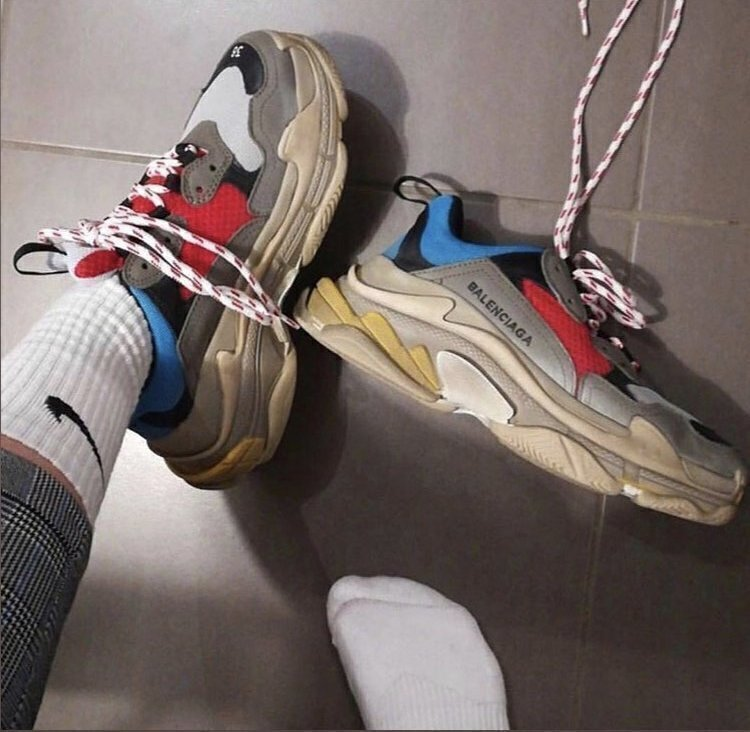 Balenciaga triple s