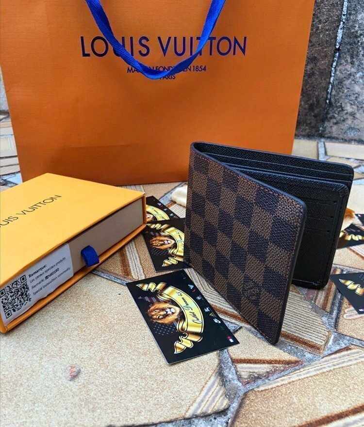 Carteira louis vuitton marron