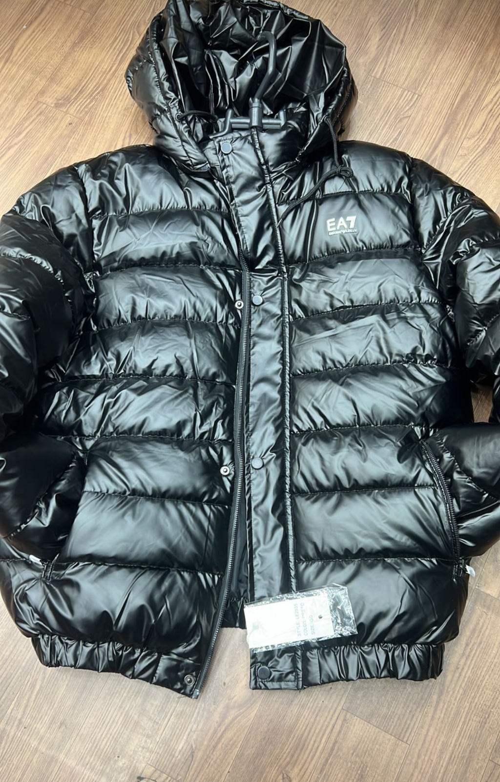 Armani (17)