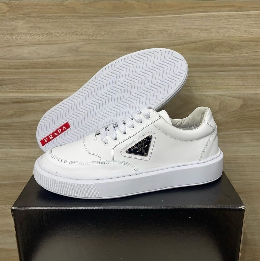 Prada (2)