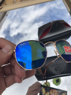 Ray-ban hexagonal azul