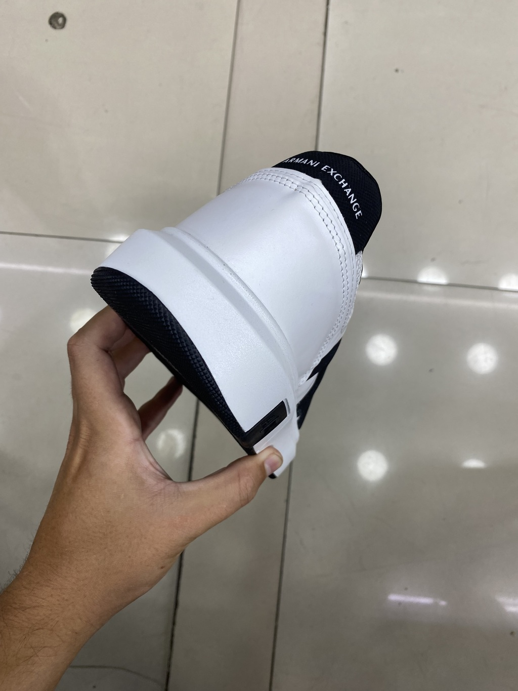 Armani (13)