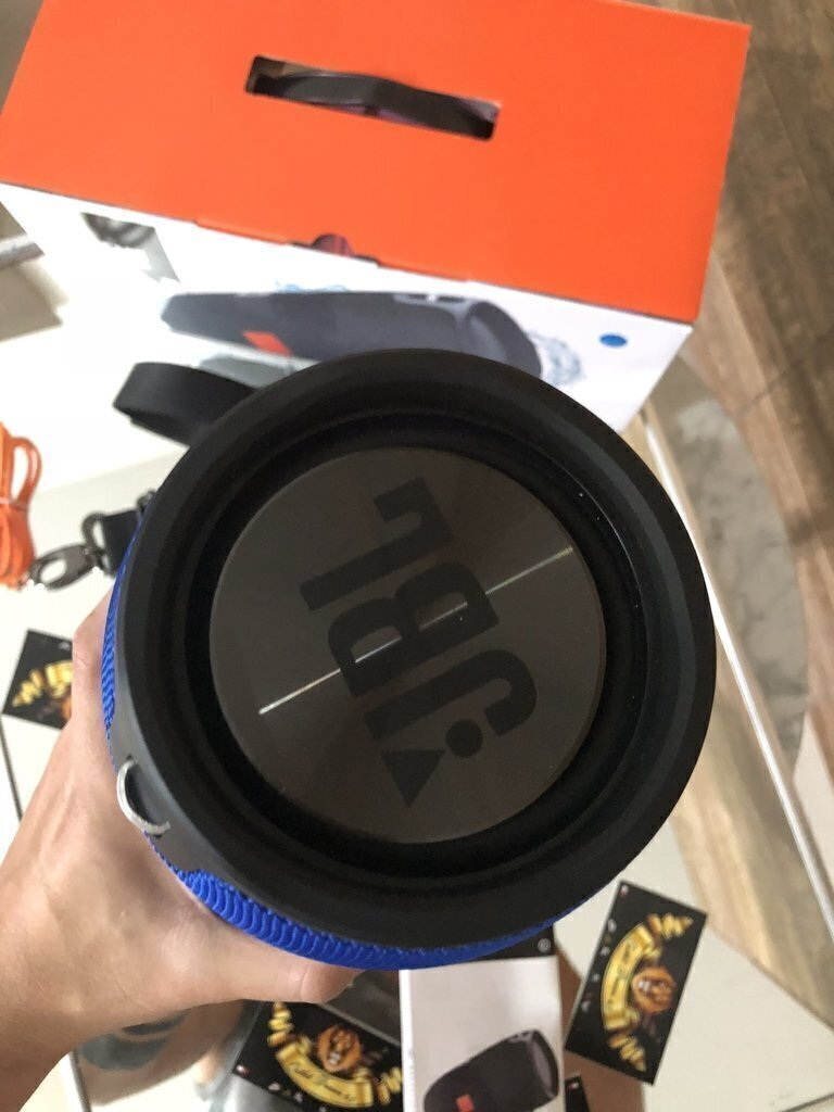 Jbl xtreme (3)