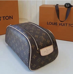 Necessaire louis vuitton