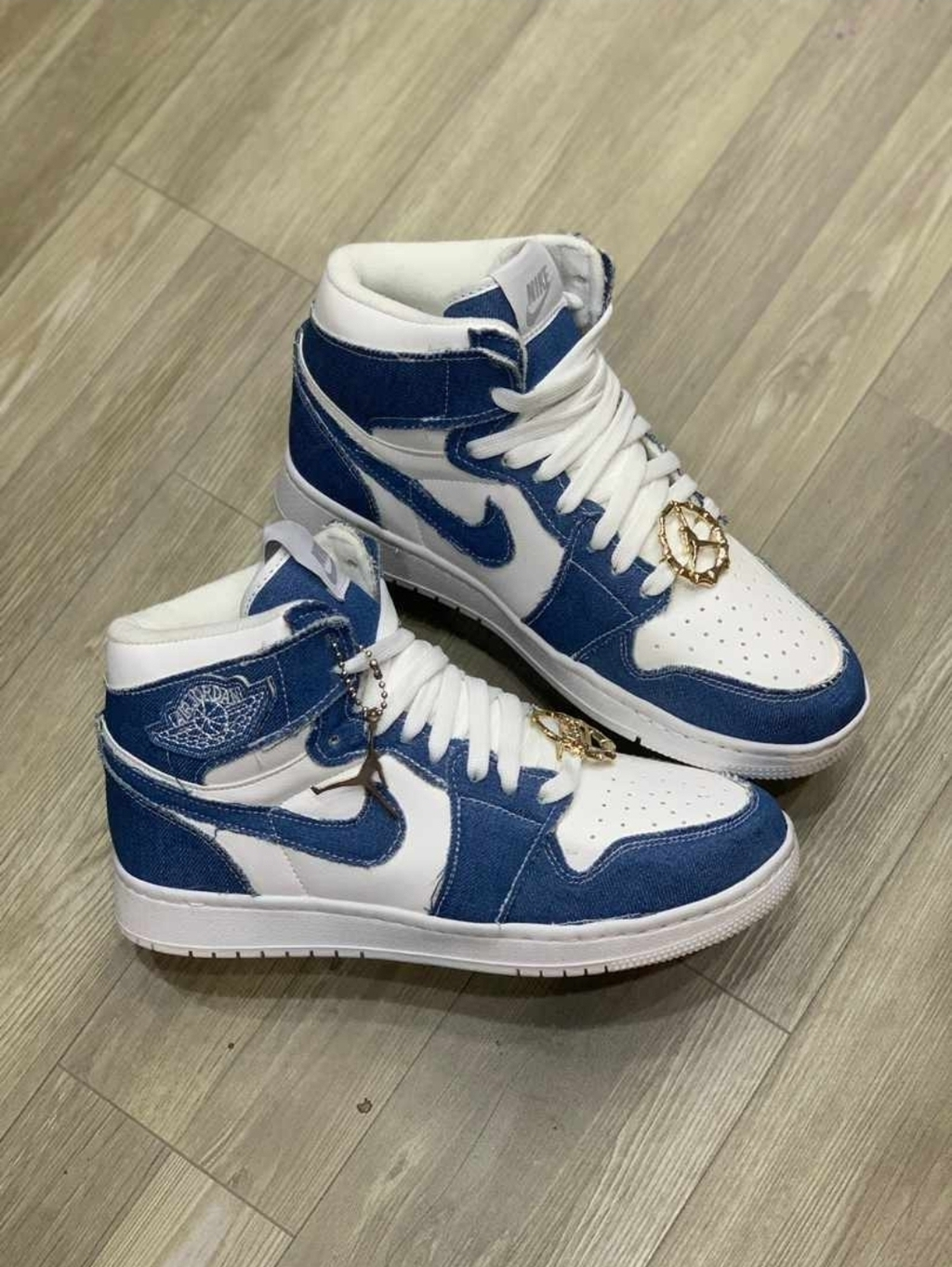 Air jordan (12)